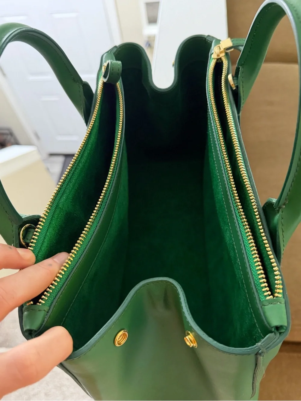 Teddy Blake New York Emerald Leather Top-Handle Satchel
